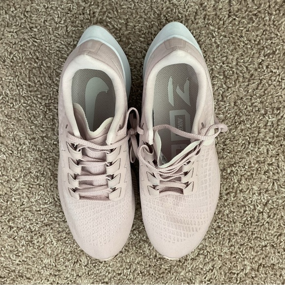 Nike Air Zoom Pegasus usa 10 Sneakers Champagne Barely Rose White - Picture 5 of 8